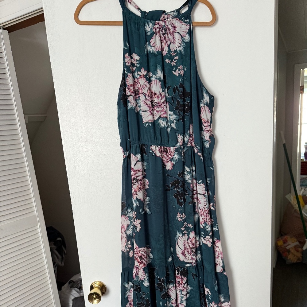 Formal dress sized 20